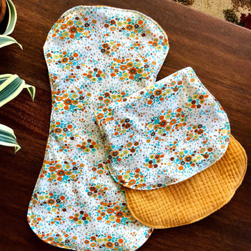 Vintage Summer Flowers with Mango Orange - Burp Cloth Set of 2