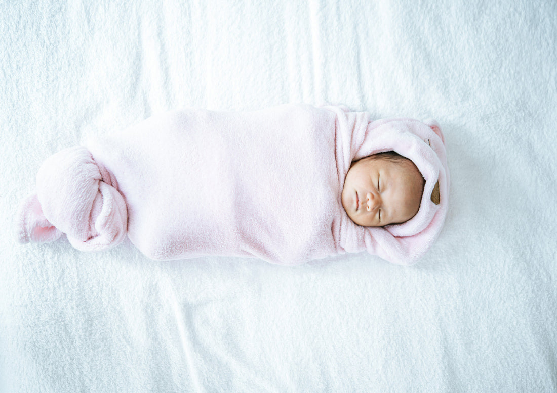 The Benefits of Swaddling Your Baby: Why This Simple Technique is So Powerful