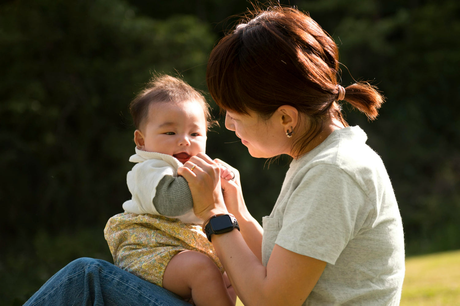 The Role of Diet in Breastfeeding: Foods to Boost Milk Supply