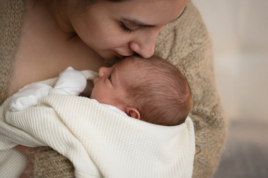 How to Understand Your Infant is Hungry: Recognizing Hunger Cues for a Happy Baby