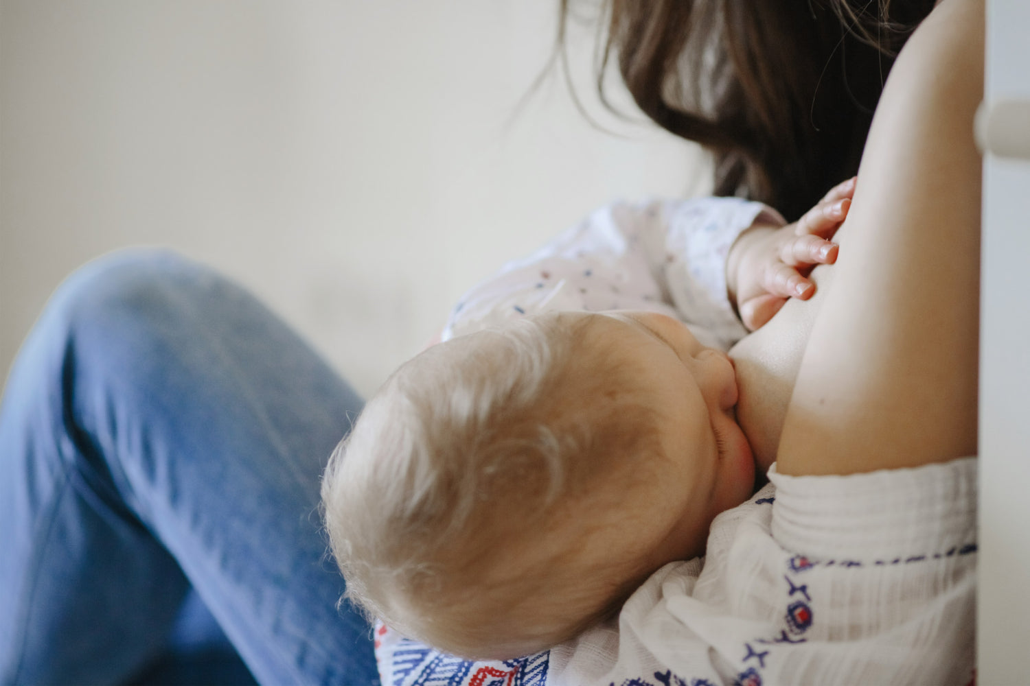 Breastfeeding Pain: What’s Normal and What’s Not