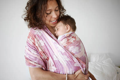 The Benefits of Babywearing: Why Keeping Baby Close Matters