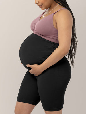 Seamless Bamboo Maternity No Rub Short | Black