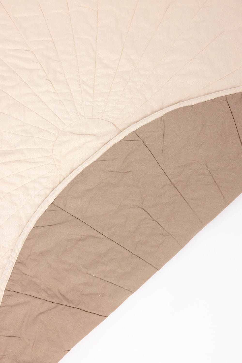Sparrow Desert Lark linen quilted playmat for babies, soft and stylish for playtime and tummy time.