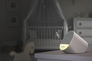 Guardian+ thermometer for babies, showcasing angle 6 design and features for accurate health monitoring.
