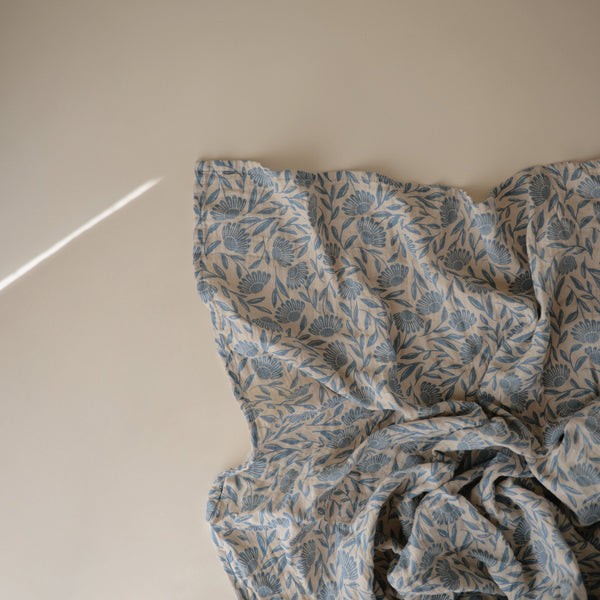 Mushie Organic Cotton Muslin Swaddle Blanket extra soft
