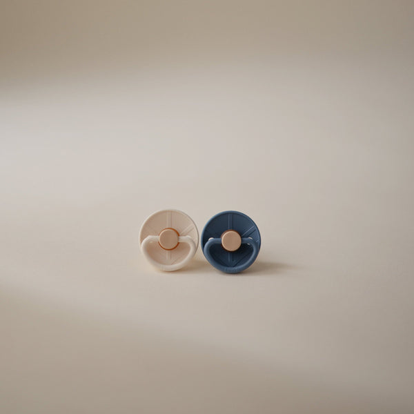 FRIGG Little Viking Natural Rubber Pacifier 2-Pack