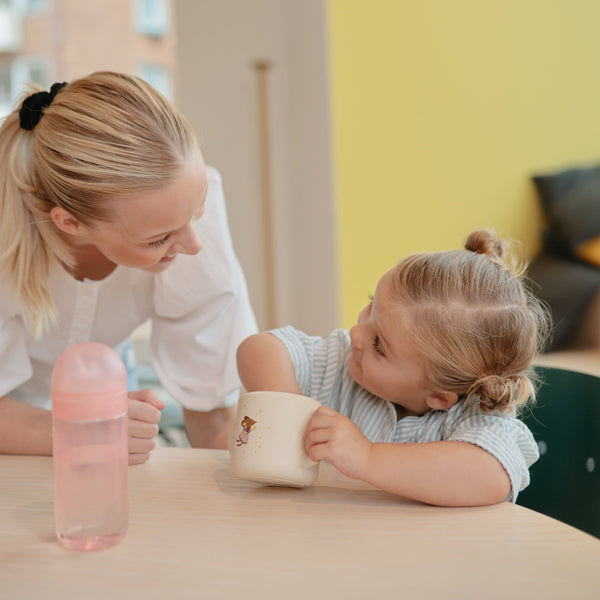 Mushie Snack Cup silicone spill-proof two handles