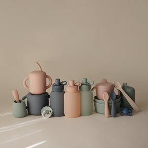Silicone Puree Pouch in Angle 14, perfect for easy feeding and on-the-go convenience for babies.