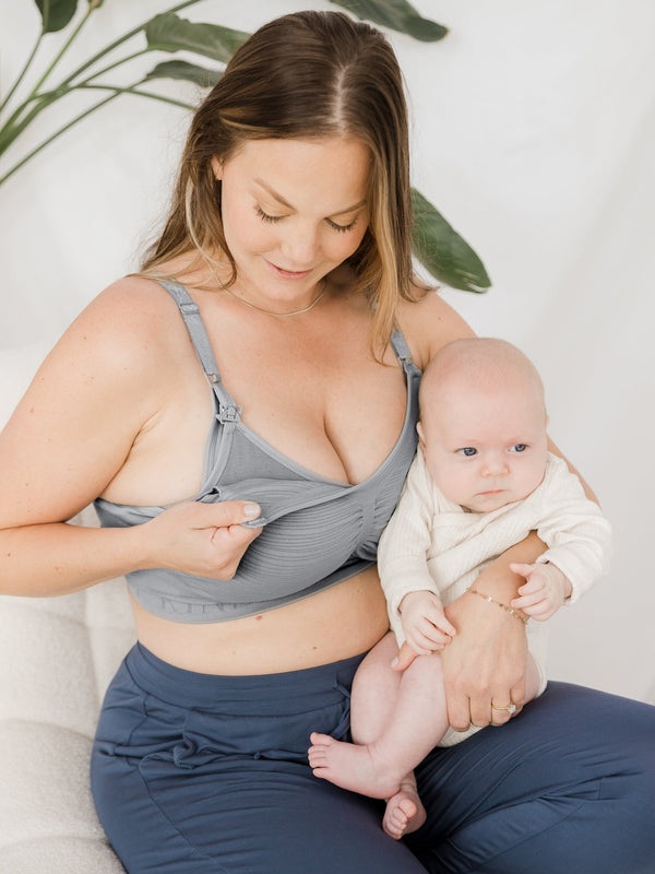 Sublime® Hands-Free Pumping & Nursing Bra | Grey