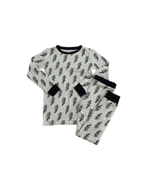 "Strike All Night Set: Cozy bedding for babies ensuring peaceful sleep and sweet dreams."
