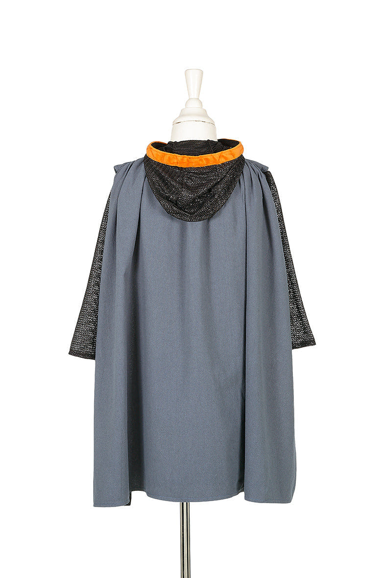 Geoffrey Knight Costume for Kids - Festive dress-up for boys, available in 2 sizes. Perfect for carnival fun!