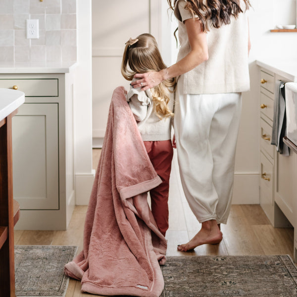 Lush toddler blankets in soft colors, perfect for cozy naps and snuggles. Ideal for blankets and swaddles.