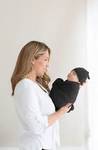 Swaddle Blanket and Hat Set - Black - MOOGCO Baby