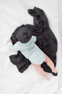 Swaddle Blanket and Hat Set - Black - MOOGCO Baby