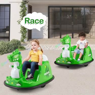 Green 12V bumper car with spray function and remote control for toddlers aged 2-5, perfect for fun playtime.