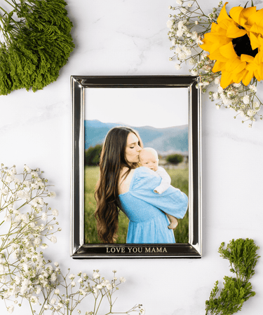 "Love You Mama Picture Frame for cherished baby memories, perfect gift for new parents."
