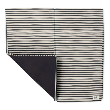 Bold Stripe Organic Cotton Mat for babies, perfect for playtime and safe lounging.