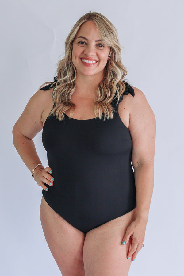 One Piece Tie Shoulder Breastfeeding Swimsuit 2026
