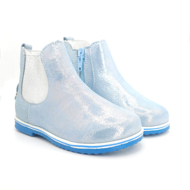 Girls blue pearl Chelsea bootie for toddlers, stylish and comfortable footwear for little ones.