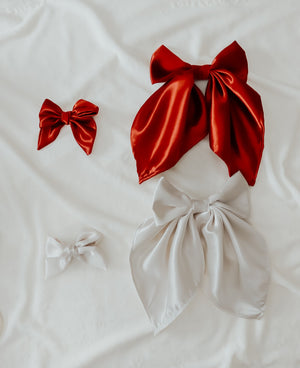 Berry Holiday Large Bow Clip