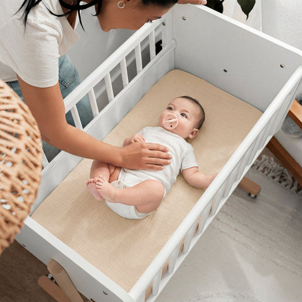 Muslin Cotton Bassinet Sheets, 2 Pack in Fern and Cream