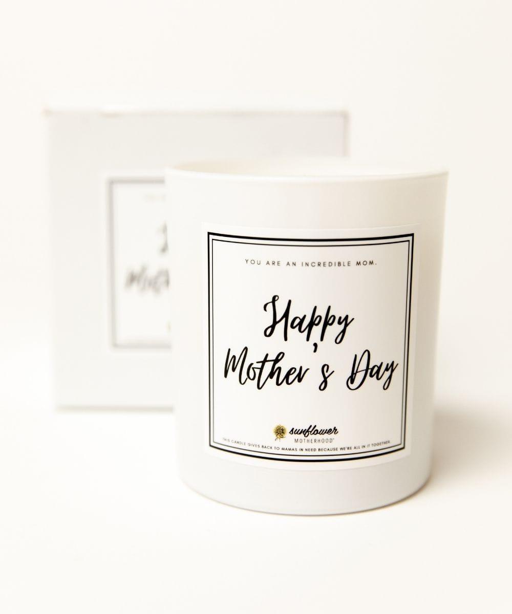 "Happy Mother's Day Candle - a perfect gift for moms, featuring a charming design and soothing fragrance."