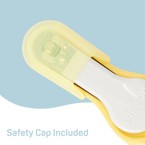 Baby nail clipper with splatter-proof case for 9+ months, shown at angle 6, safe and easy grooming for infants.