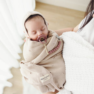 Organic Pointelle Swaddle Blanket + Hat Gift Set - MOOGCO Baby