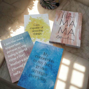 Pregnancy affirmation cards for expectant mothers, promoting positivity and mindfulness during pregnancy.