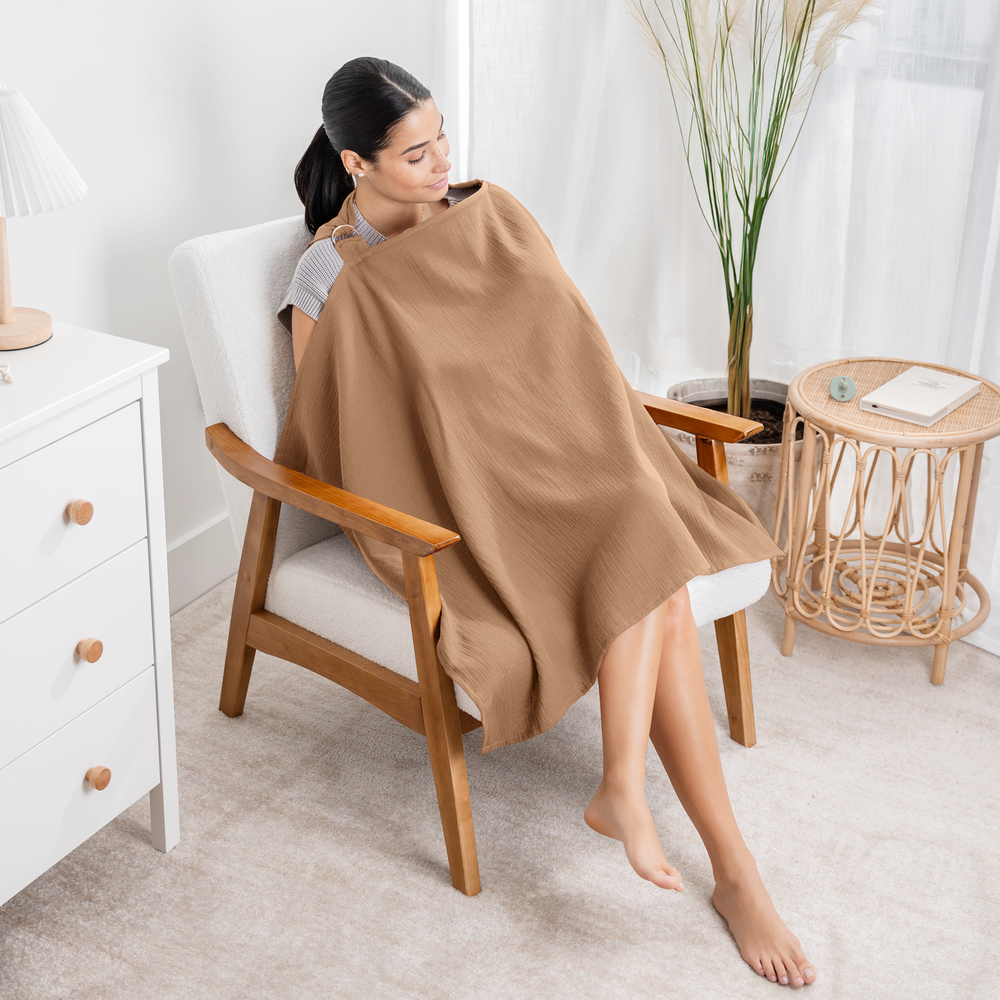 Muslin nursing cover in cedar color, pack of 1, perfect for breastfeeding discreetly and comfortably.