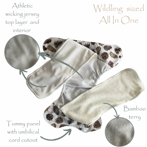 Wildling (newborn) Cloth Pocket Diaper - Love Bees