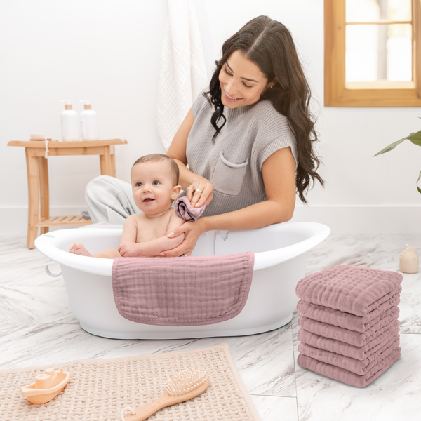 Muslin Washcloths in Mauve