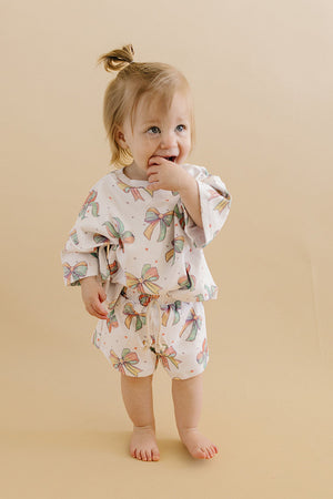 Happy Bows baby shorts set at angle 18, featuring playful design and comfortable fit for little ones.