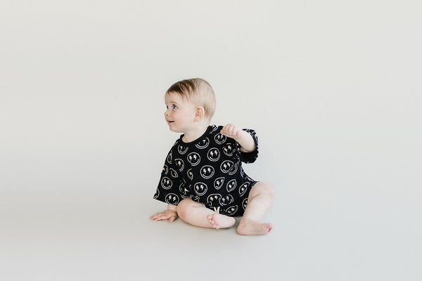 Shorts Set | Electric Smiley - MOOGCO Baby