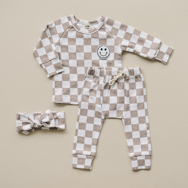 Checkered Smiley Lounge Set | Latte - MOOGCO Baby