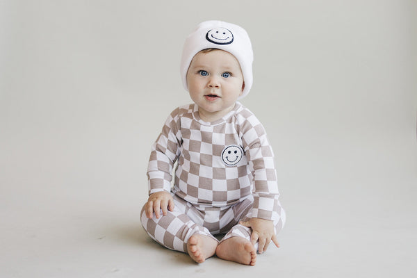 Checkered Smiley Lounge Set | Latte - MOOGCO Baby