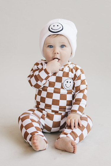Checkered Smiley Lounge Set | Copper - MOOGCO Baby