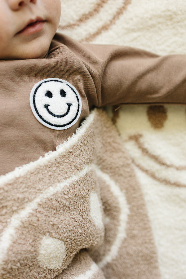 Smiley Plush Lovey | Latte - MOOGCO Baby