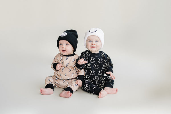 Smiley Beanie | White - MOOGCO Baby