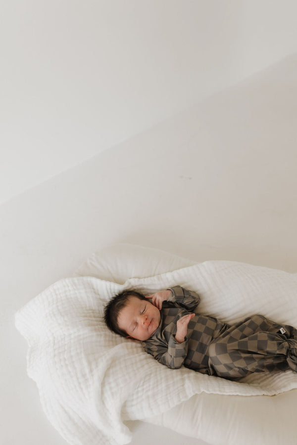 Bamboo Knotted Gown | Faded Brown Checkerboard