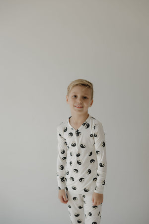 Bamboo Two Piece Pajamas | Black & White Yin Yang