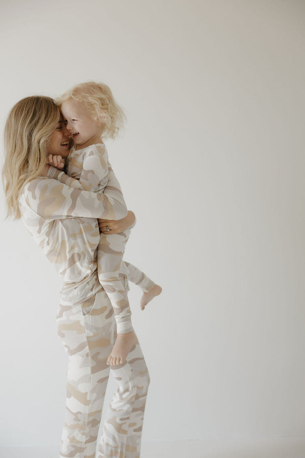 Women's Long Sleeve Bamboo Pajama | Camo 2.0
