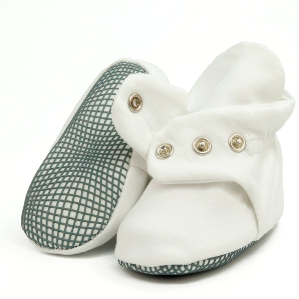 Organic Cotton Baby Booties, Non-Slip Sole, Cotton Newborn Booties Home Nursery Shoes, White