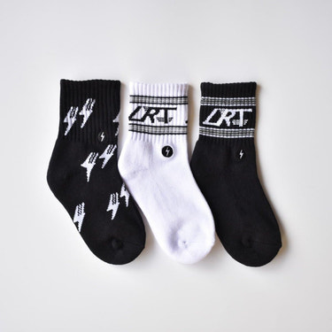 "3-pack classic rock socks for babies, stylish and cozy, perfect for keeping little feet warm."