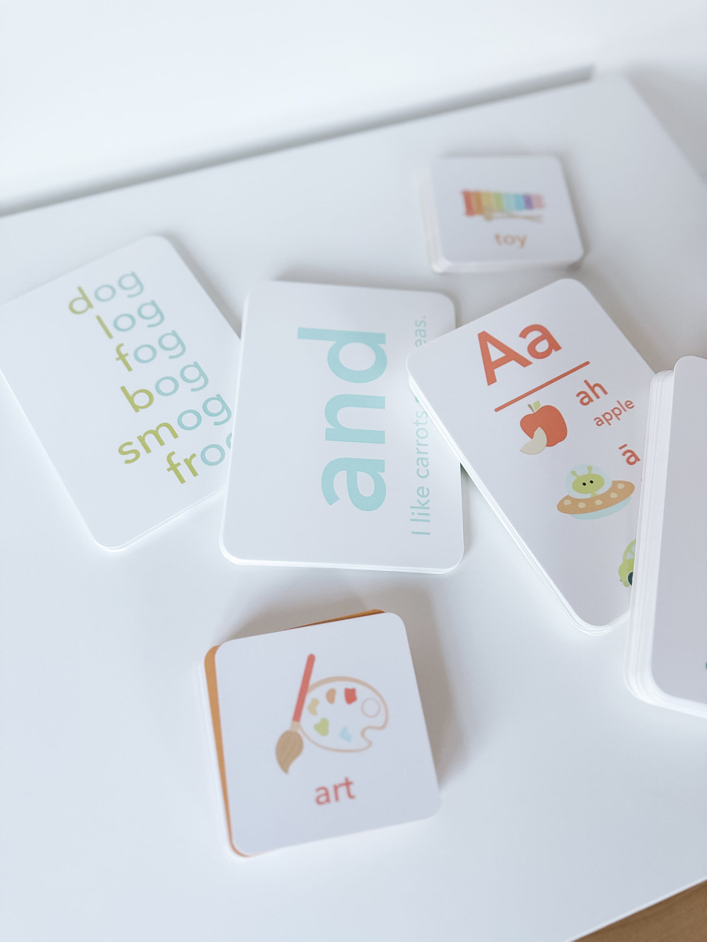 "Reading Flashcards Bundle for babies, perfect gift set for early learning and development."