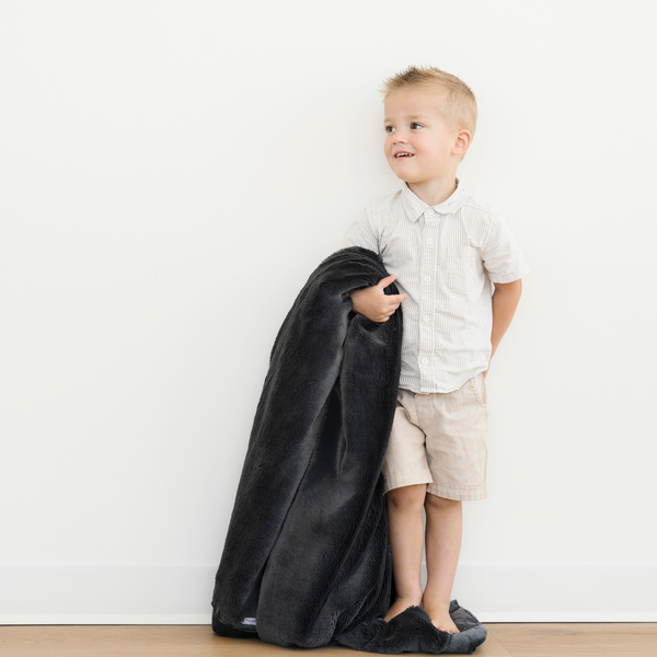 Lush toddler blankets in soft fabric, perfect for cozying up and swaddling little ones.