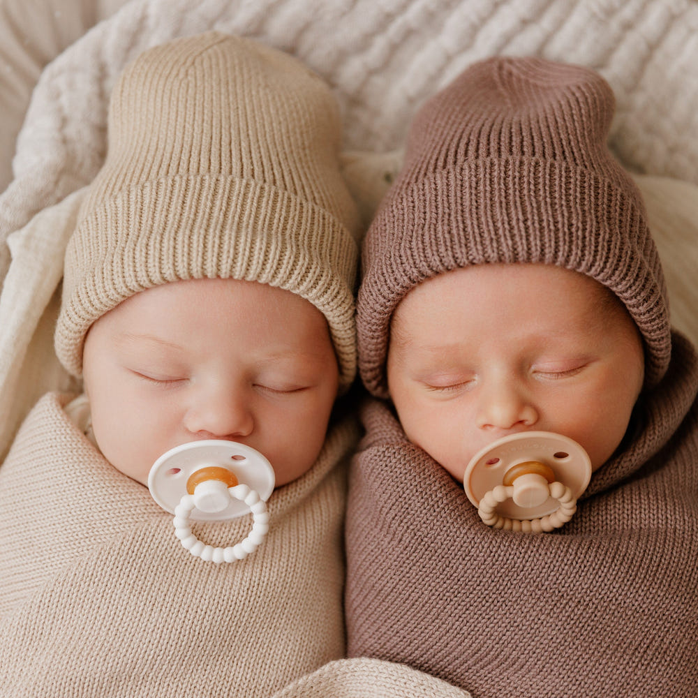 Luladream Pacifier Set - Stylish and safe pacifiers for your baby, perfect for soothing and comfort.