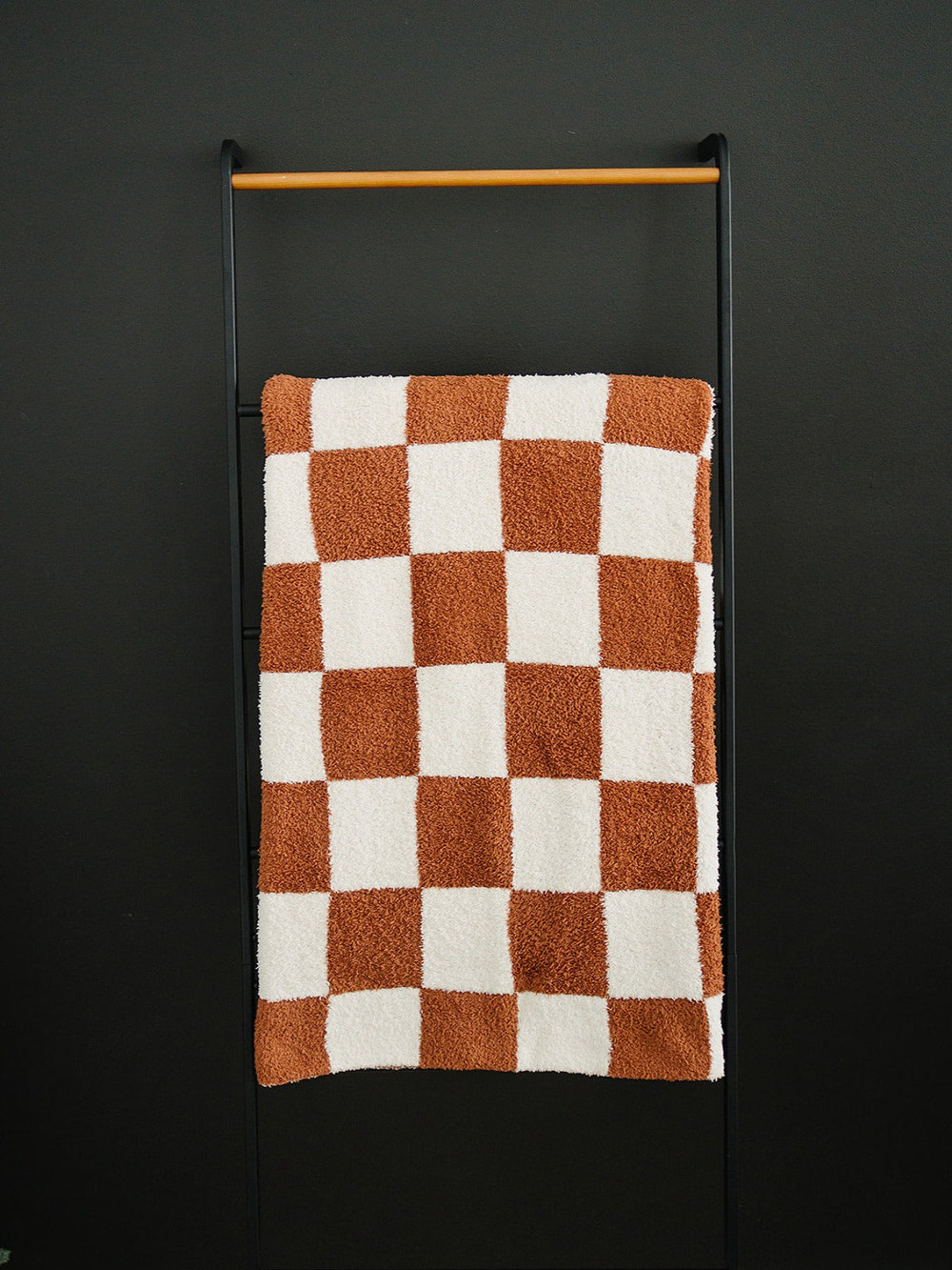Rust Checkered Plush Blanket - MOOGCO Baby