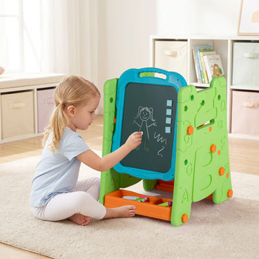 Double-sided magnetic art easel for kids, perfect for creative activities and fun learning.